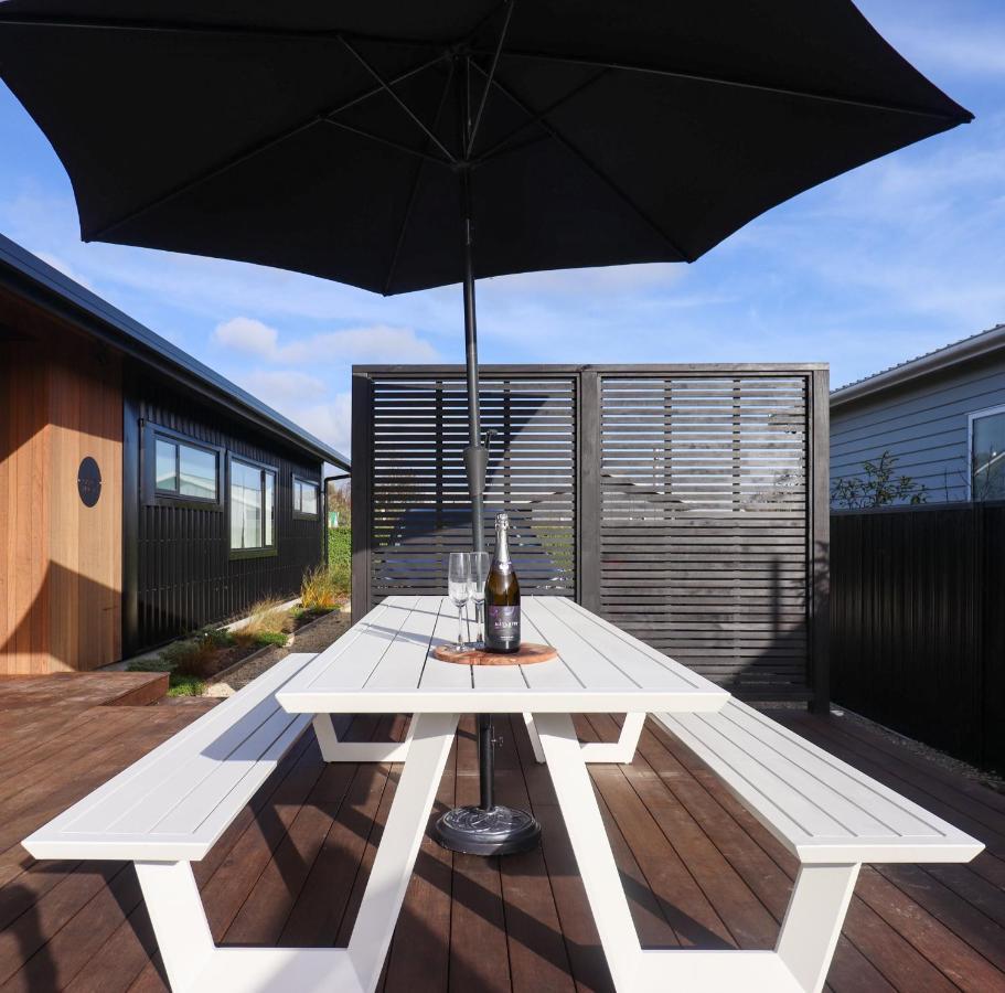 The Green House - Luxury Eco Escape Martinborough Exterior photo